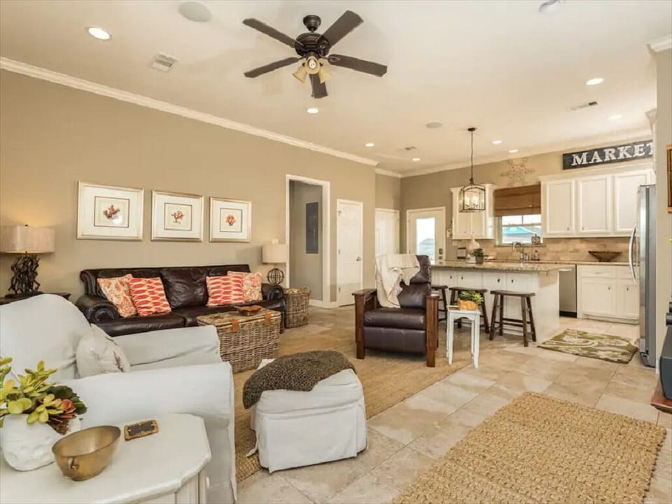 Open concept kitchen/living area