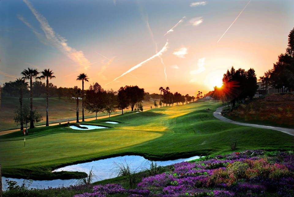 The picturesque Indian Wells Golf Club located minutes away from the condo.