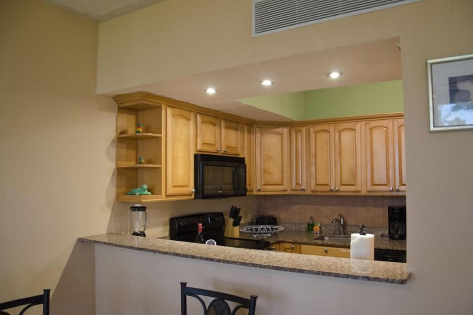 Open Kitchen