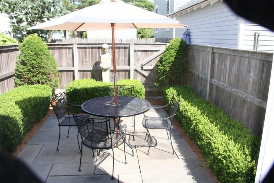 outside dining area