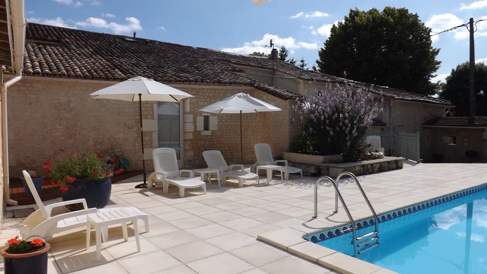 left view from Petite Maison