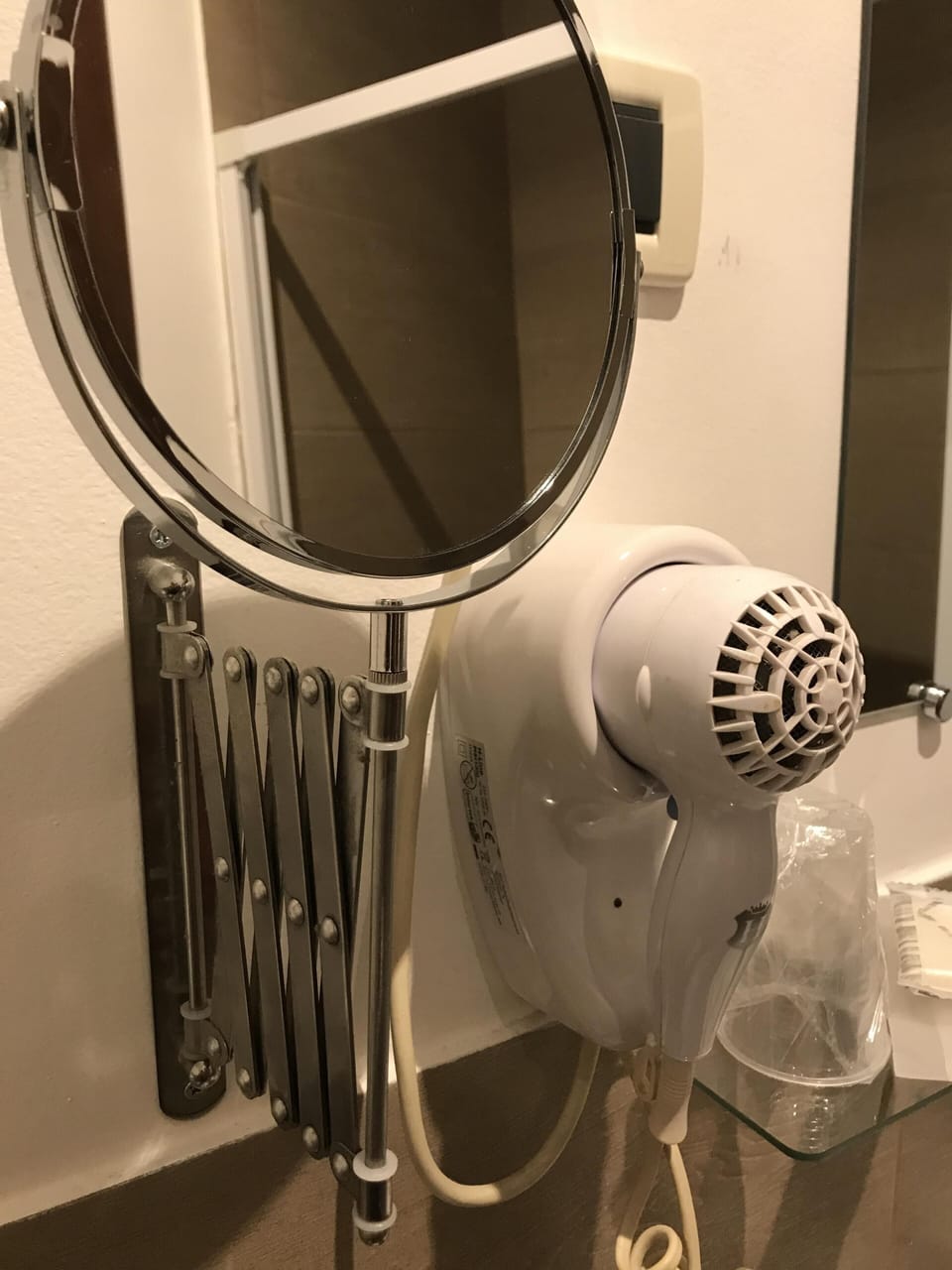 Bathroom amenities