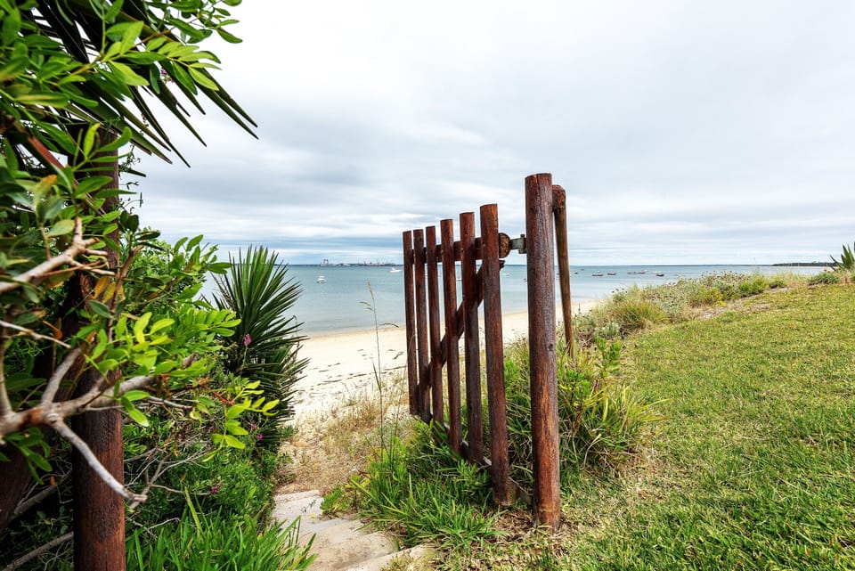 Villa gate directly to the beach