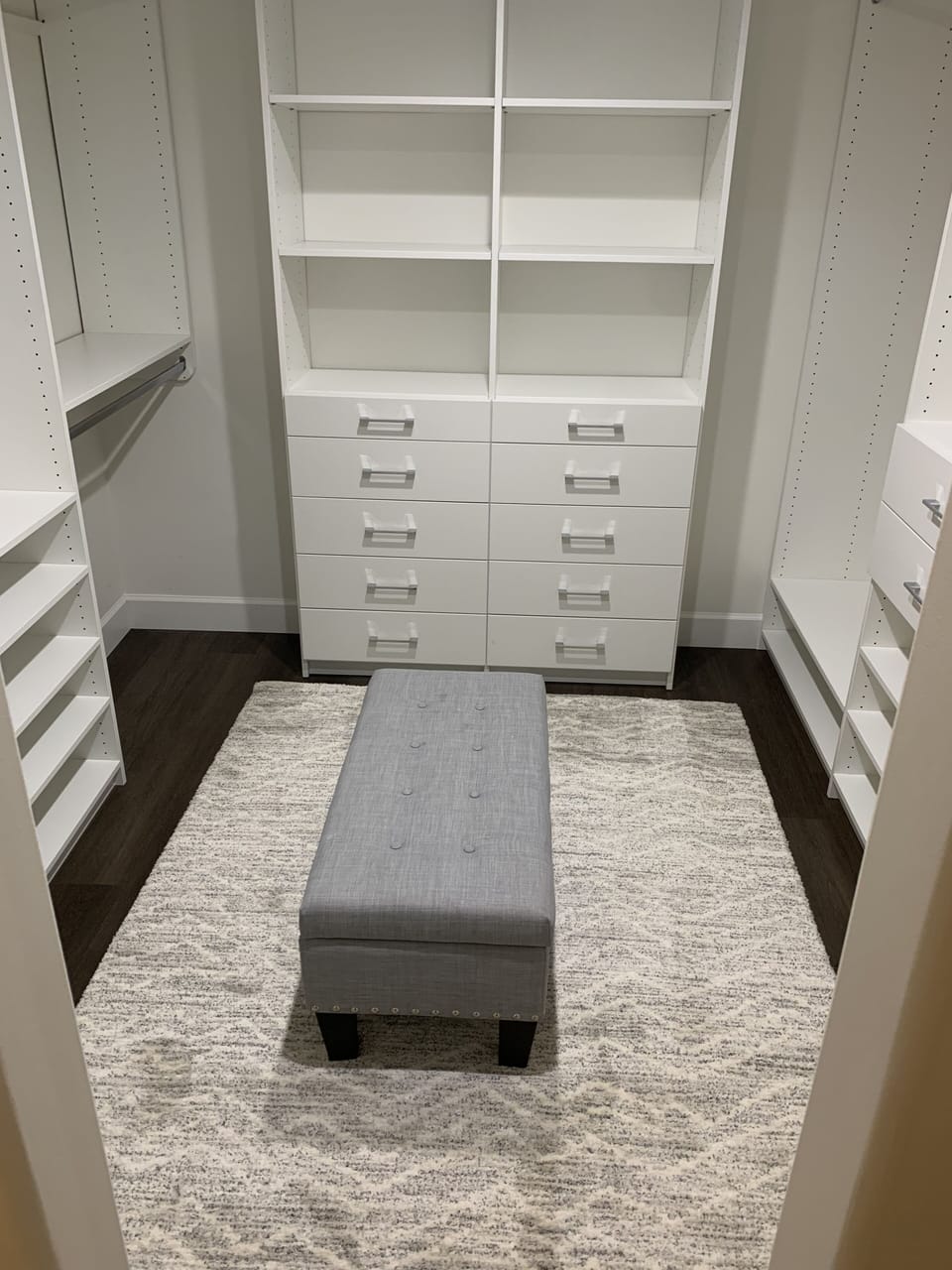 Master closet 