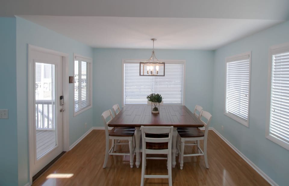 Dining table with 6 chairs (bar stools are same height and can add 3 seats)