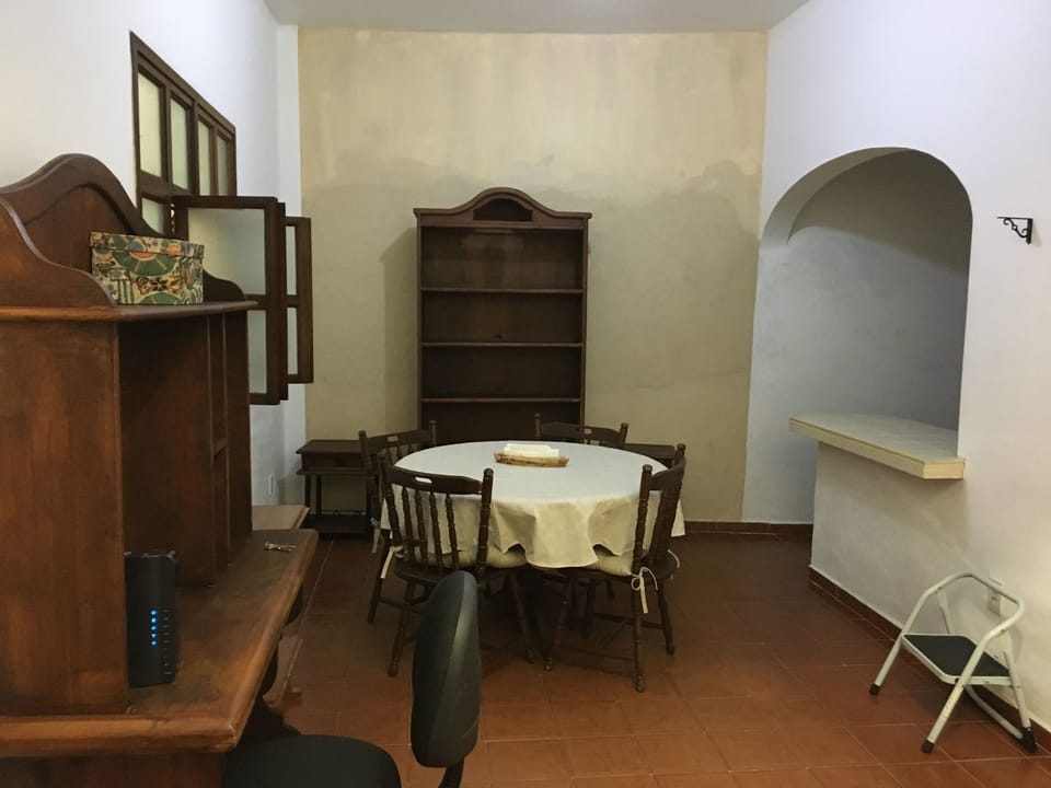 Living/dining room
