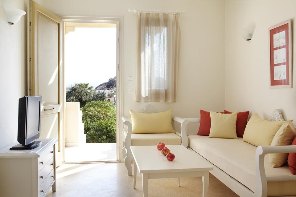 One of the villas. Photos of rooms & views are indicative only and may vary.