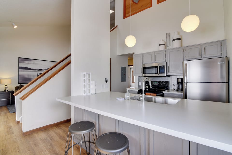 Kitchen | Toaster | Coffee Maker | Crockpot | Cooking Basics