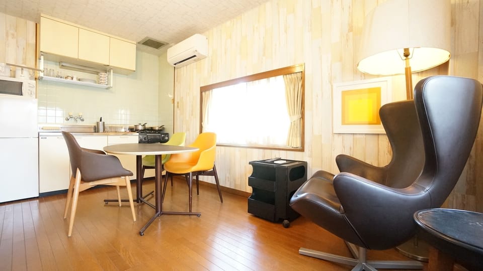 Room [C] - Tomato Takayama Station