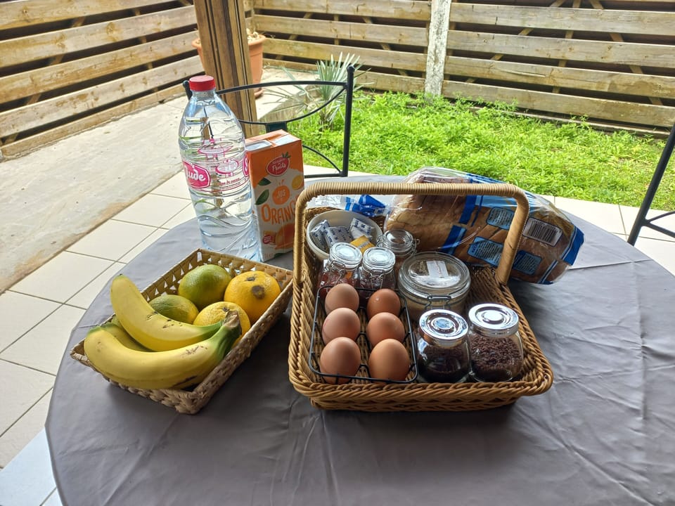 Breakfast meal