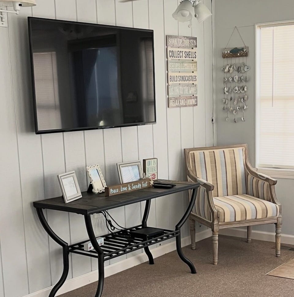Sunroom tv