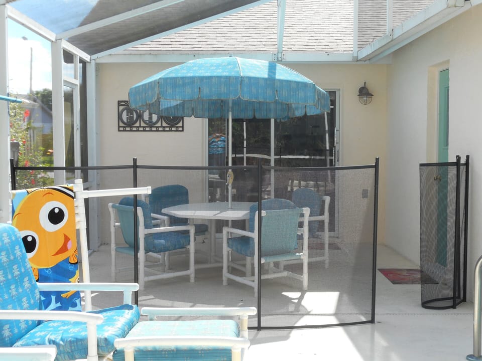 Pool Safety Fence