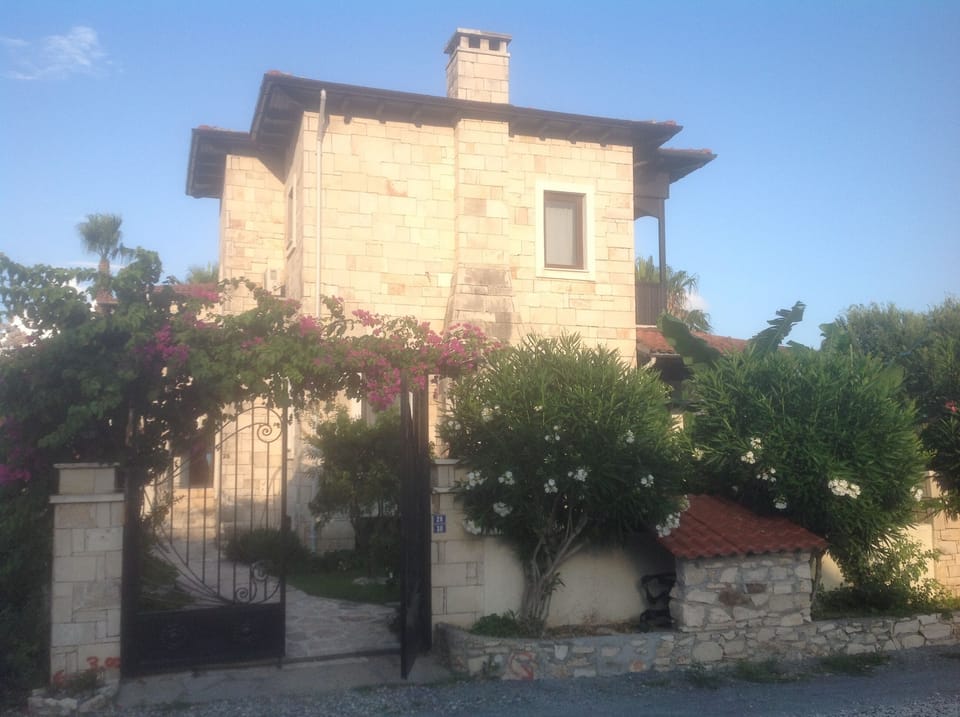 Main gate to the villa
