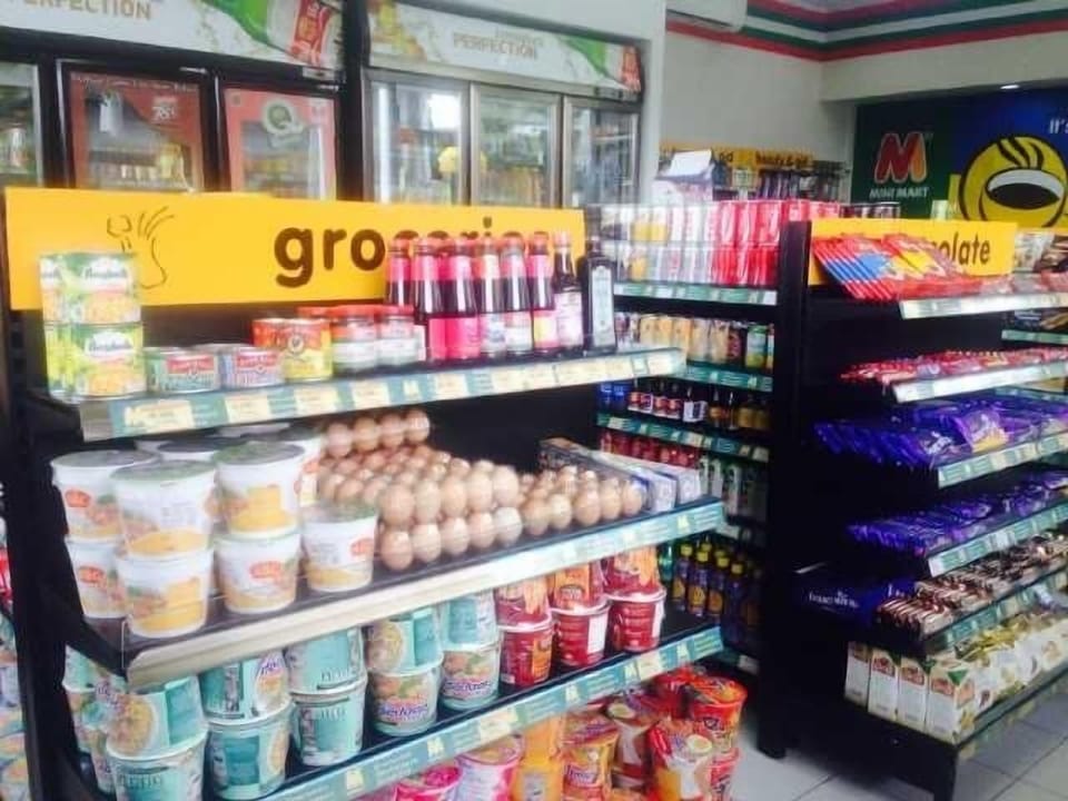 Groceries available at mini mart 50 meters from apartement
