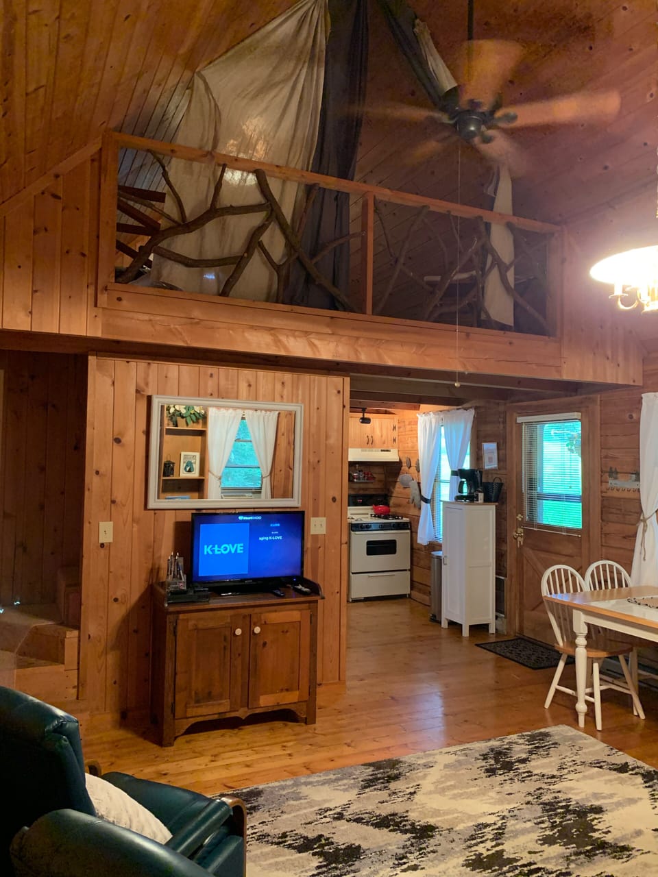 Cozy living right here! 