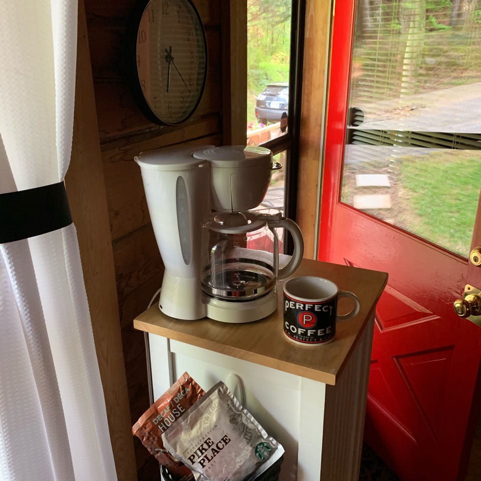 Who loves coffee?? We’d love to share a cup with you! 