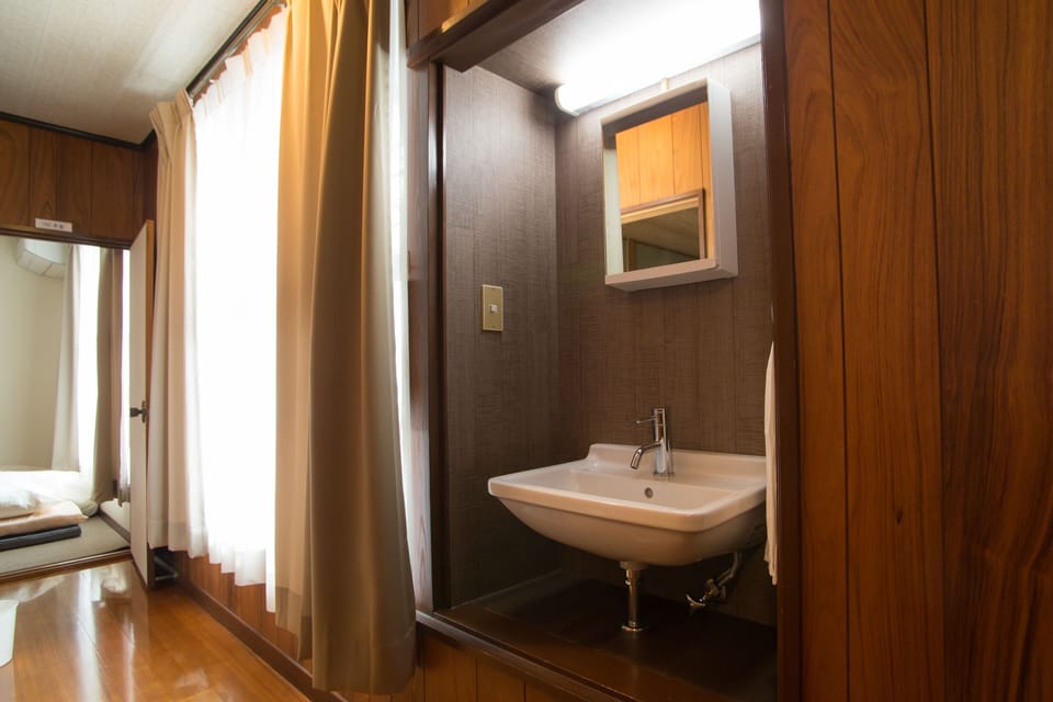 10min Dogo Onsen Classical House