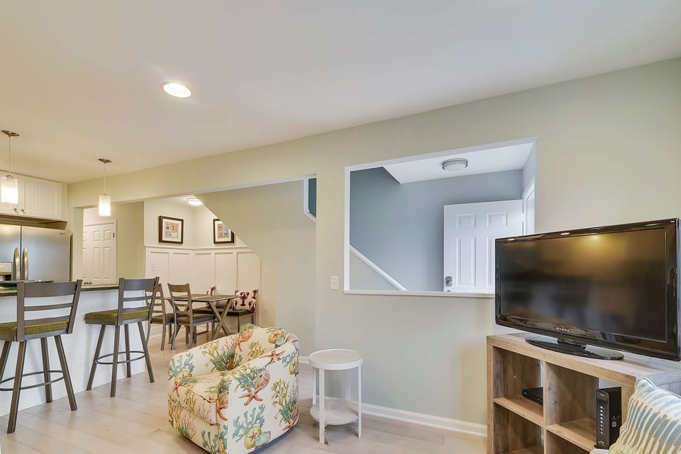 Main Level,Living Area,