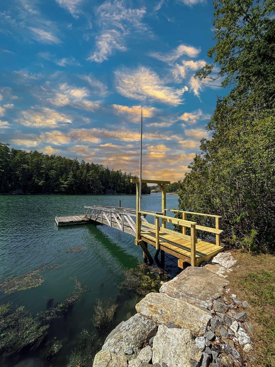 Dock & Float