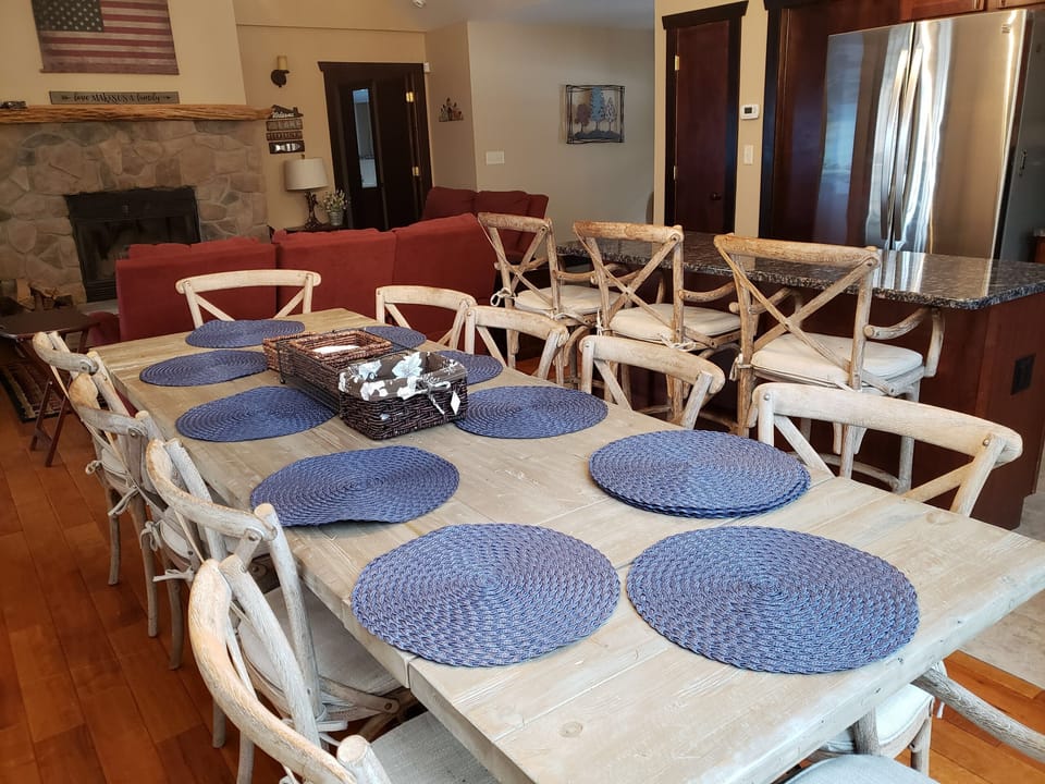 Dining room table with seating for 10