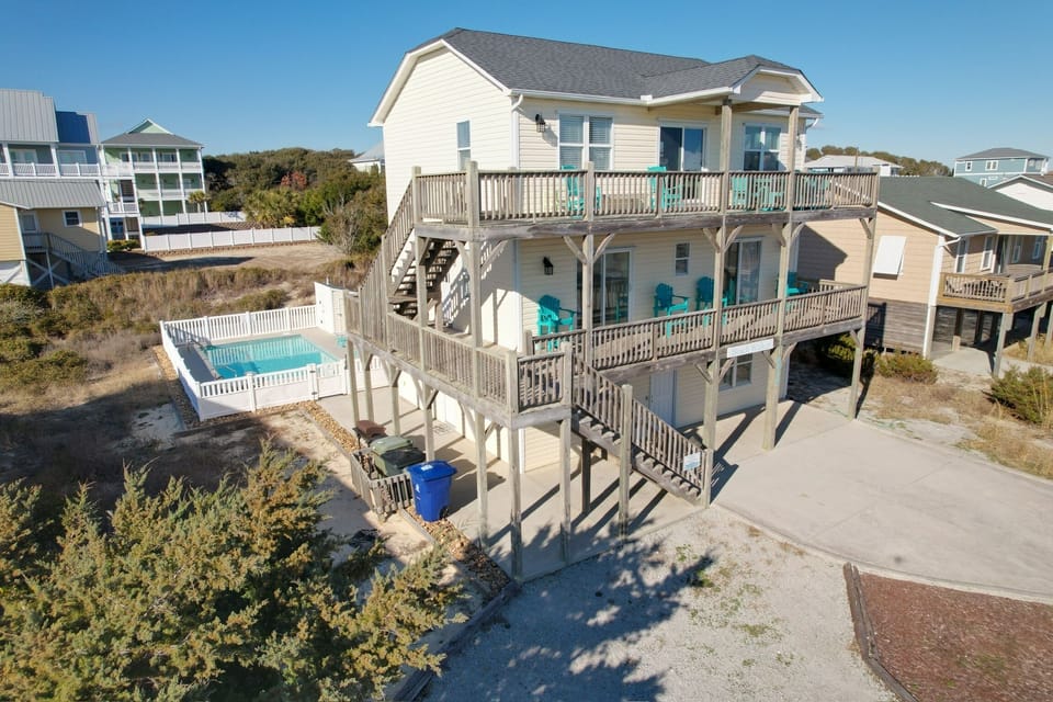 Welcome to Beach Walker!  Enjoy the pool, the view, and close beach access. 