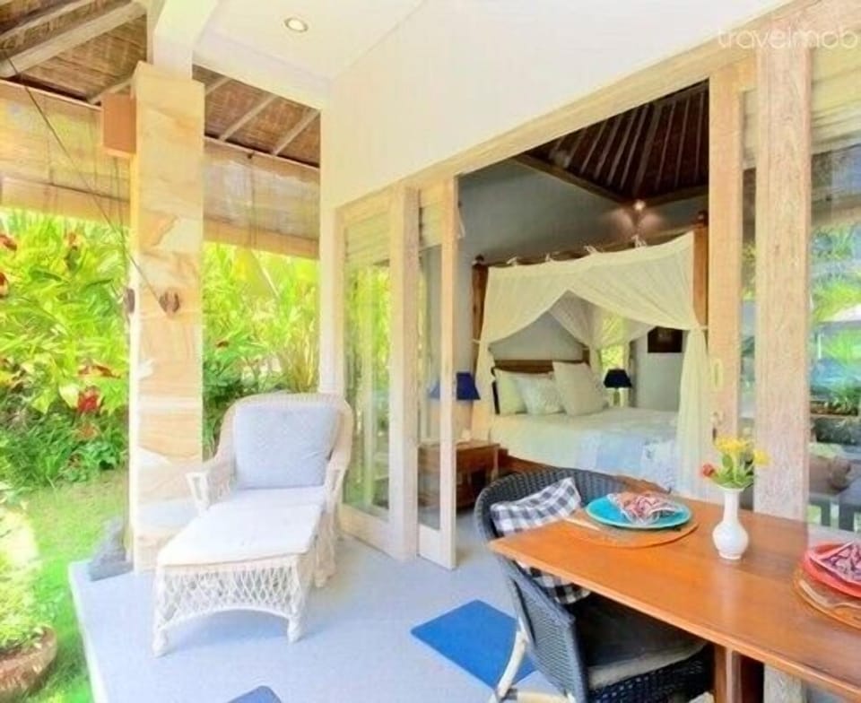 Bungalow Jepun in the Ricefields 