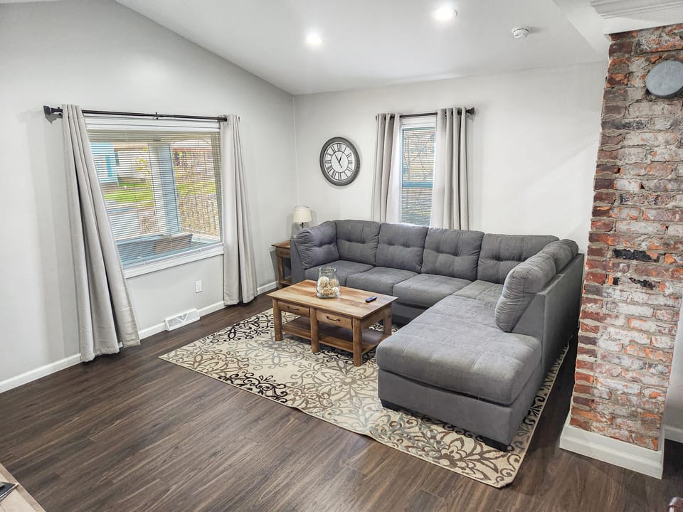 New sectional couch, kick back and relax!