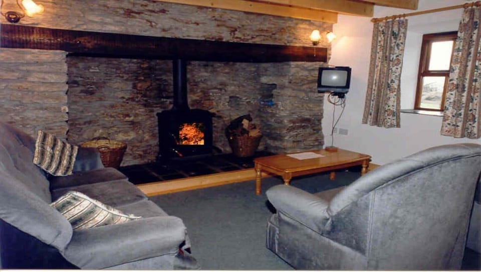 Lounge/Sitting Room