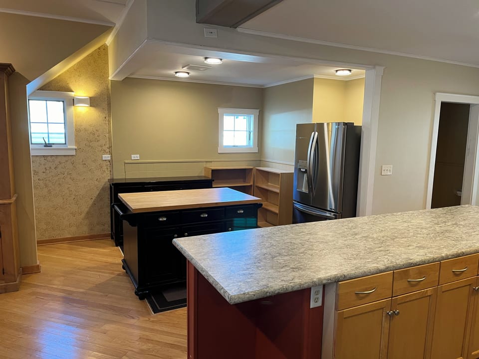 Lodge- Kitchen