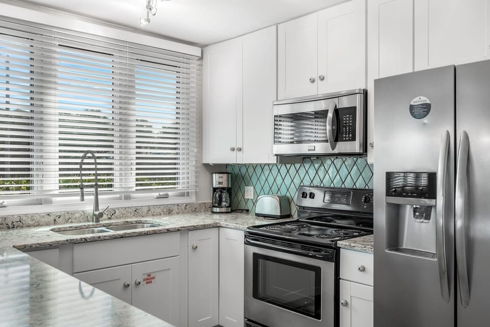 Large modern kitchen