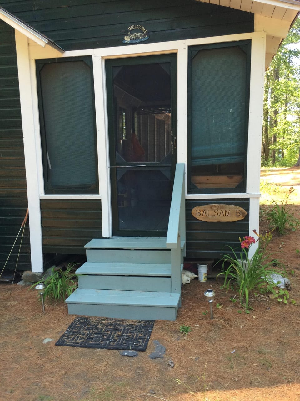 Screened in porch