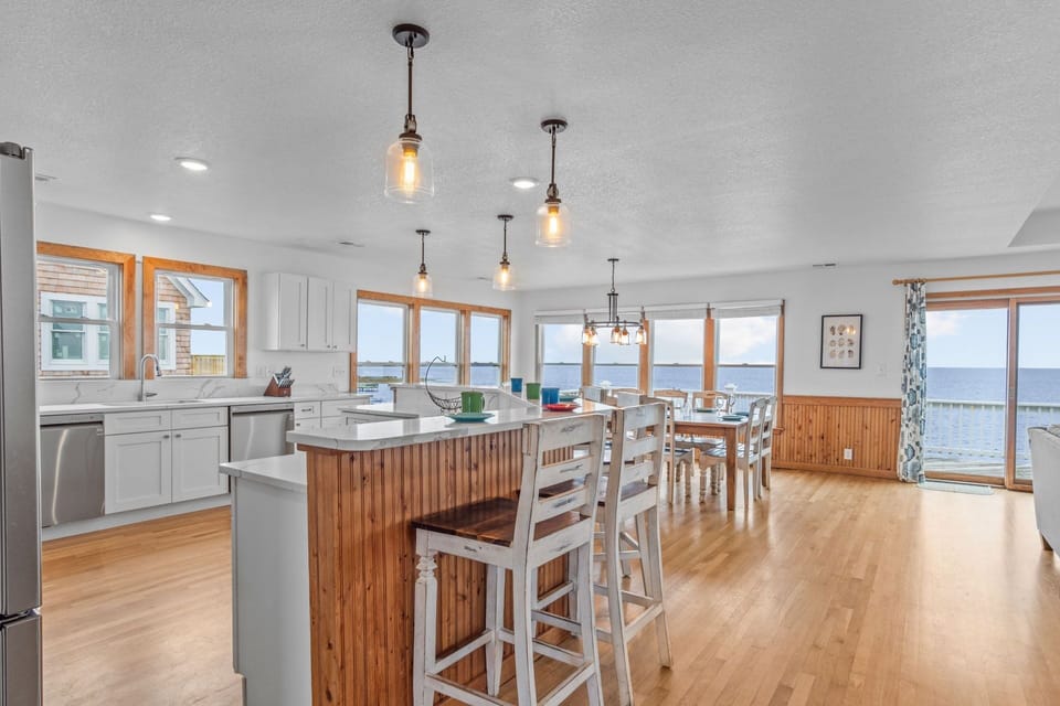 Surf or Sound Realty - 434 - Windy Daze - Kitchen -1