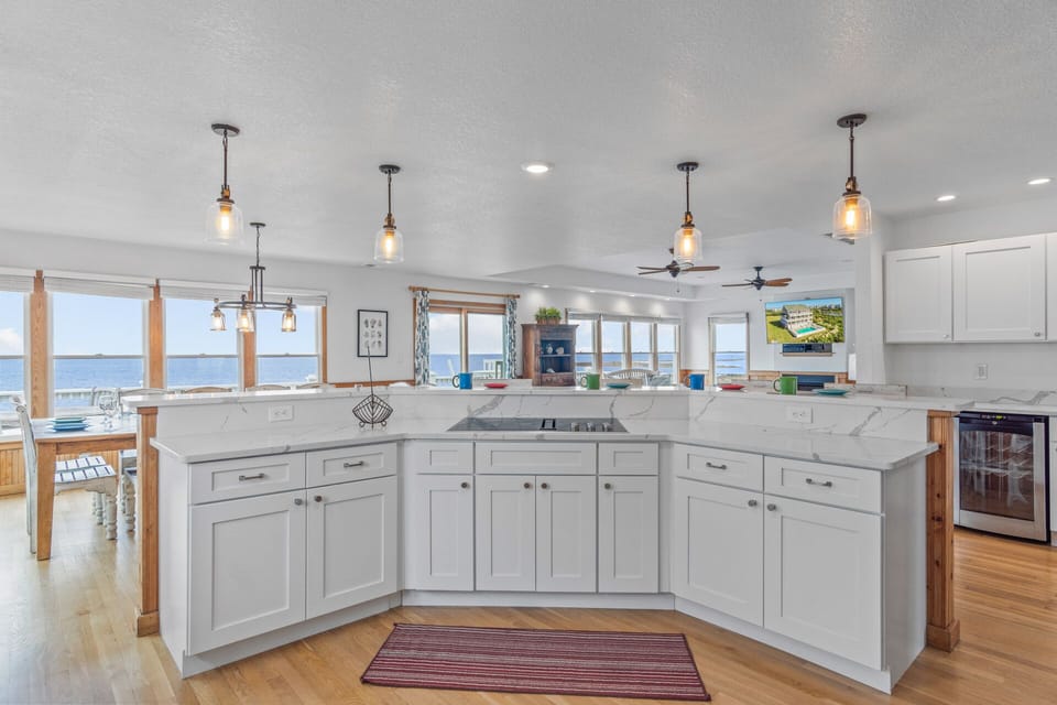 Surf or Sound Realty - 434 - Windy Daze - Kitchen -3