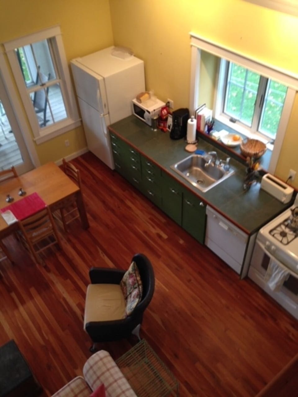 Galley Kitchen Fully Applianced And Equipped