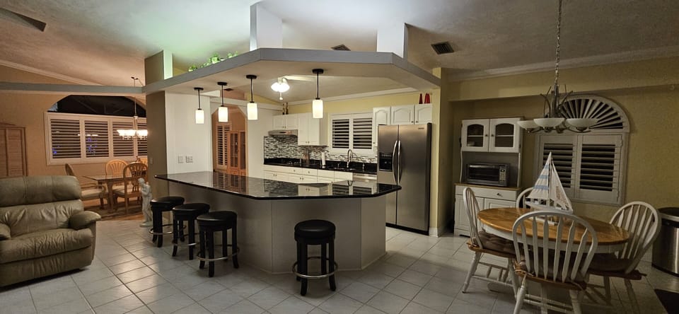 Roomy kitchen