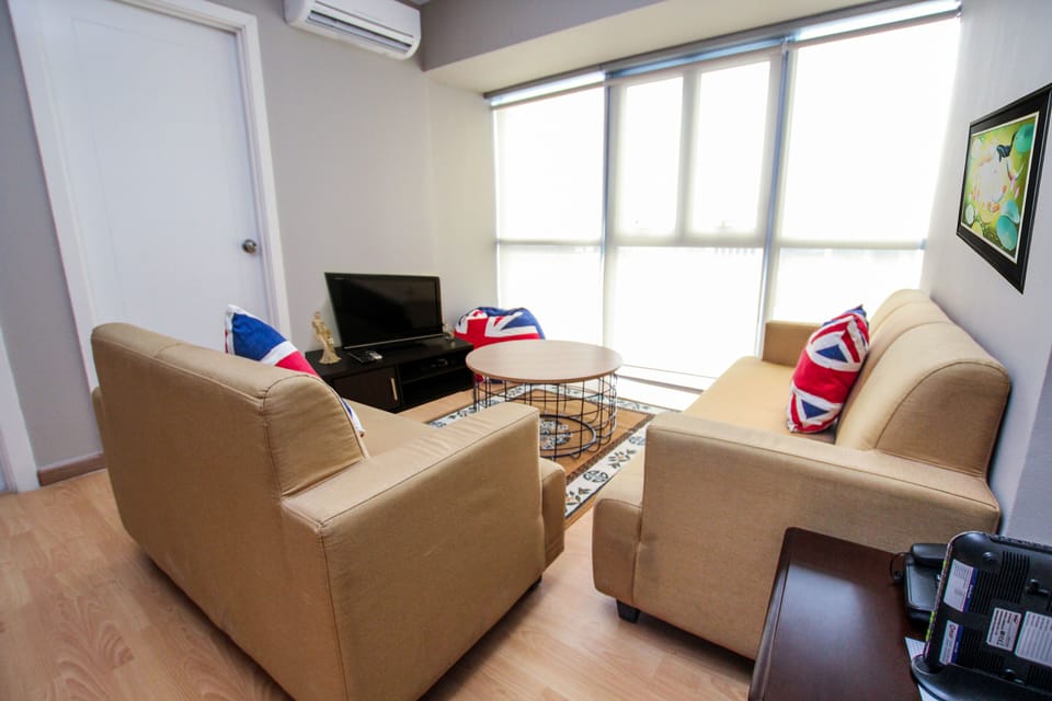 Comfy Cozy 2-Bedroom @Knightsbridge 2101