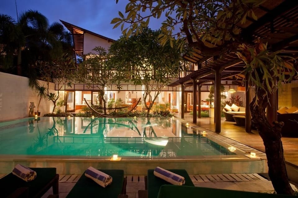 6 Bedrooms CAS Villa Near Sanur Beach