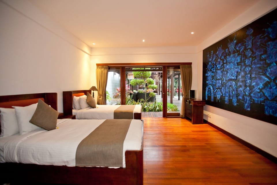 6 Bedrooms CAS Villa Near Sanur Beach