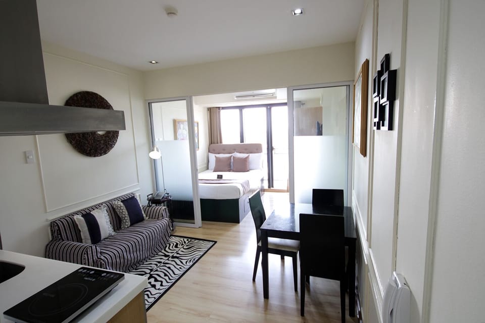 1 BR Unit in a World Class Residences