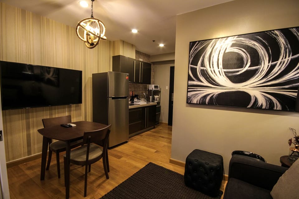 1-BR Superior in Central Makati 