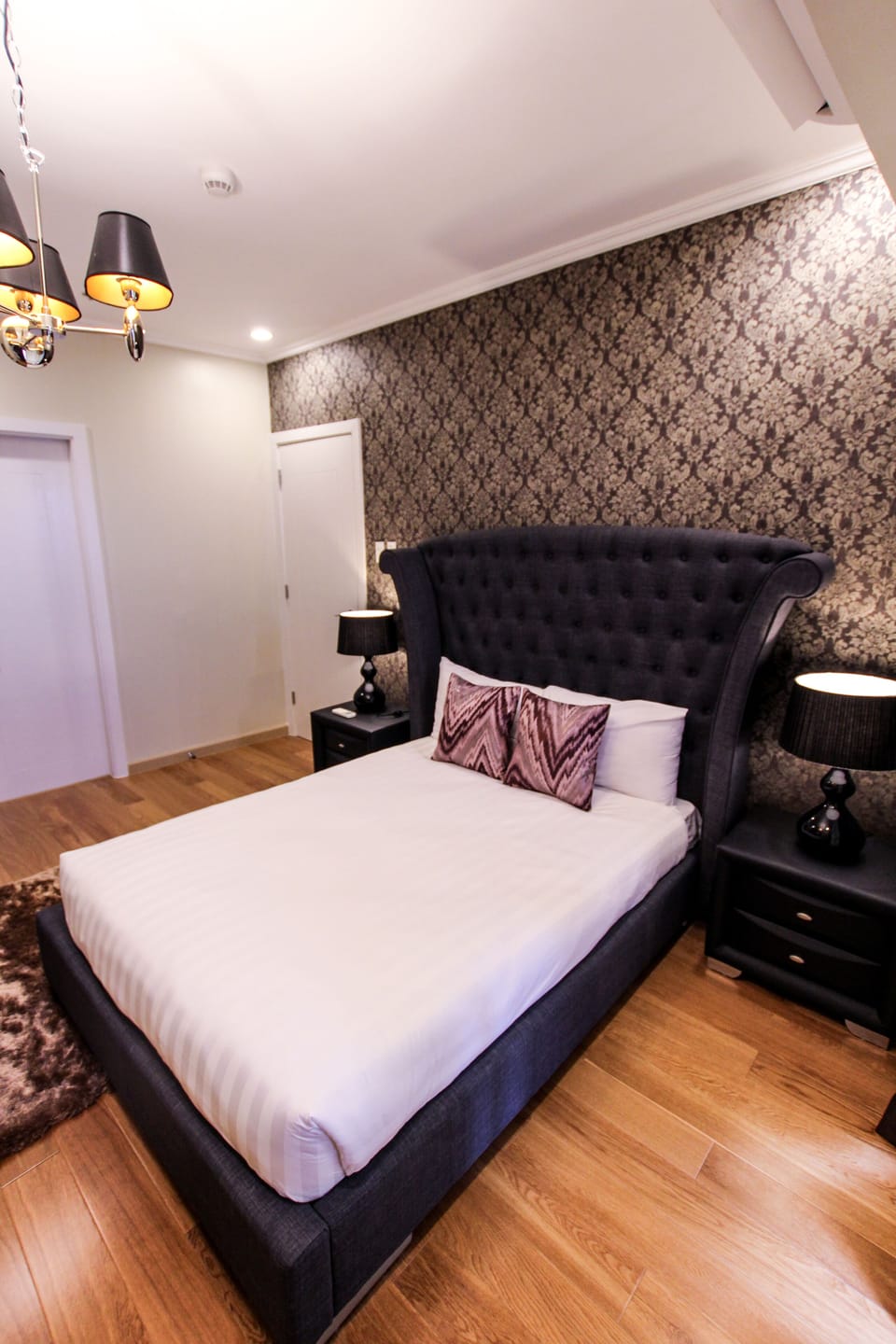 Stylish 1-Bedroom Deluxe @ Milano 4008