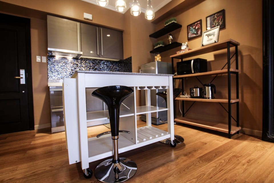 Stylish 1-Bedroom Deluxe @ Milano 4008