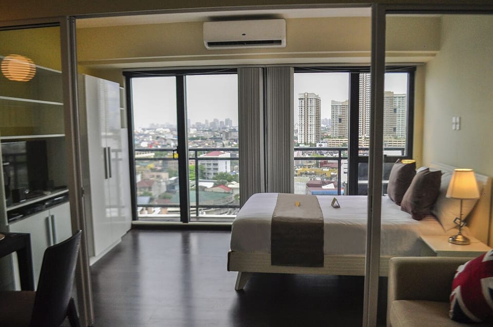 SIGLO SUITES @ Knightsbridge 1121
