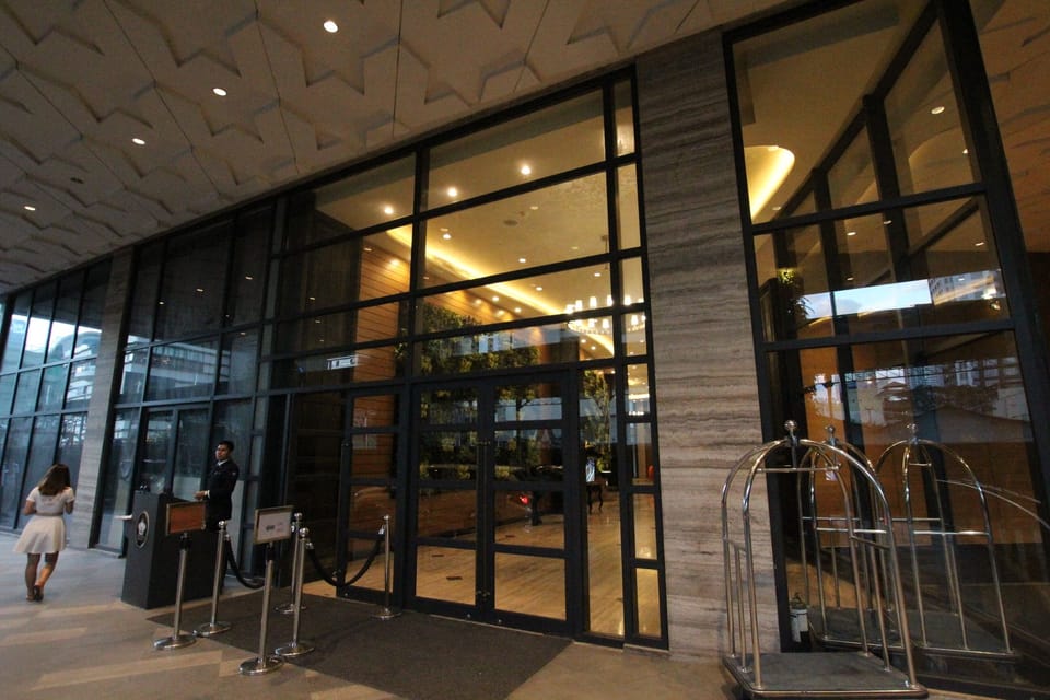 SIGLO SUITES @ Knightsbridge 1121
