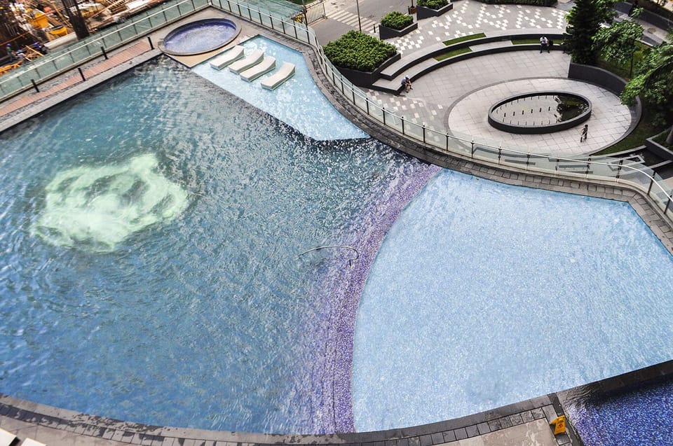 Studio Unit @ Knightsbridge w/ Free Wifi