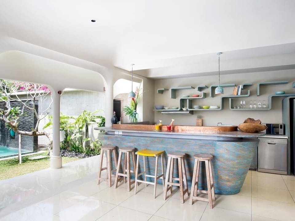 SKL Modern 3BR Villa Downtown Seminyak