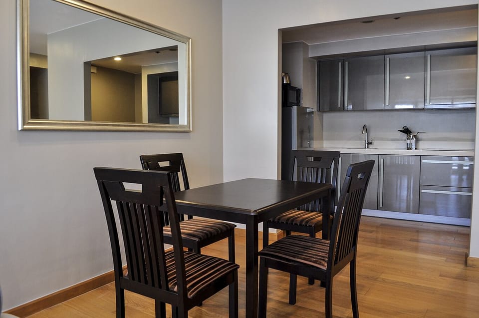 Stunning 1-BR Deluxe Unit @ Milano 2701