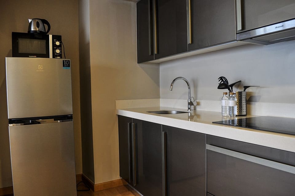 Stunning 1-BR Deluxe Unit @ Milano 2701