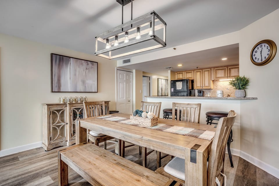 Dining table for 6