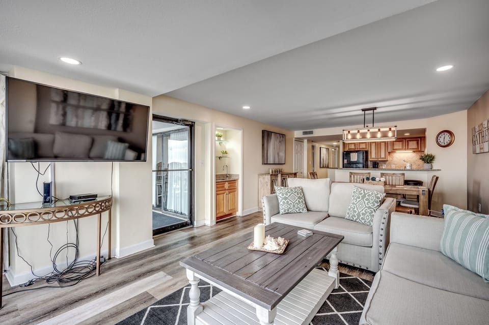 Living room to dining view